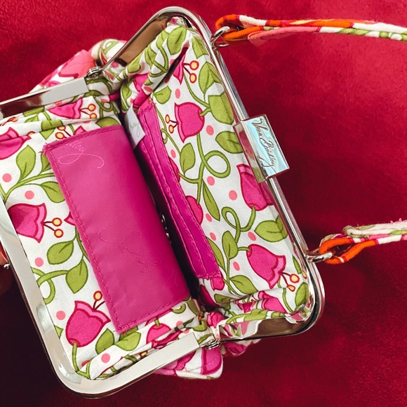 Vera Bradley Lilli Bell Pink Floral Purse - Picture 6 of 10
